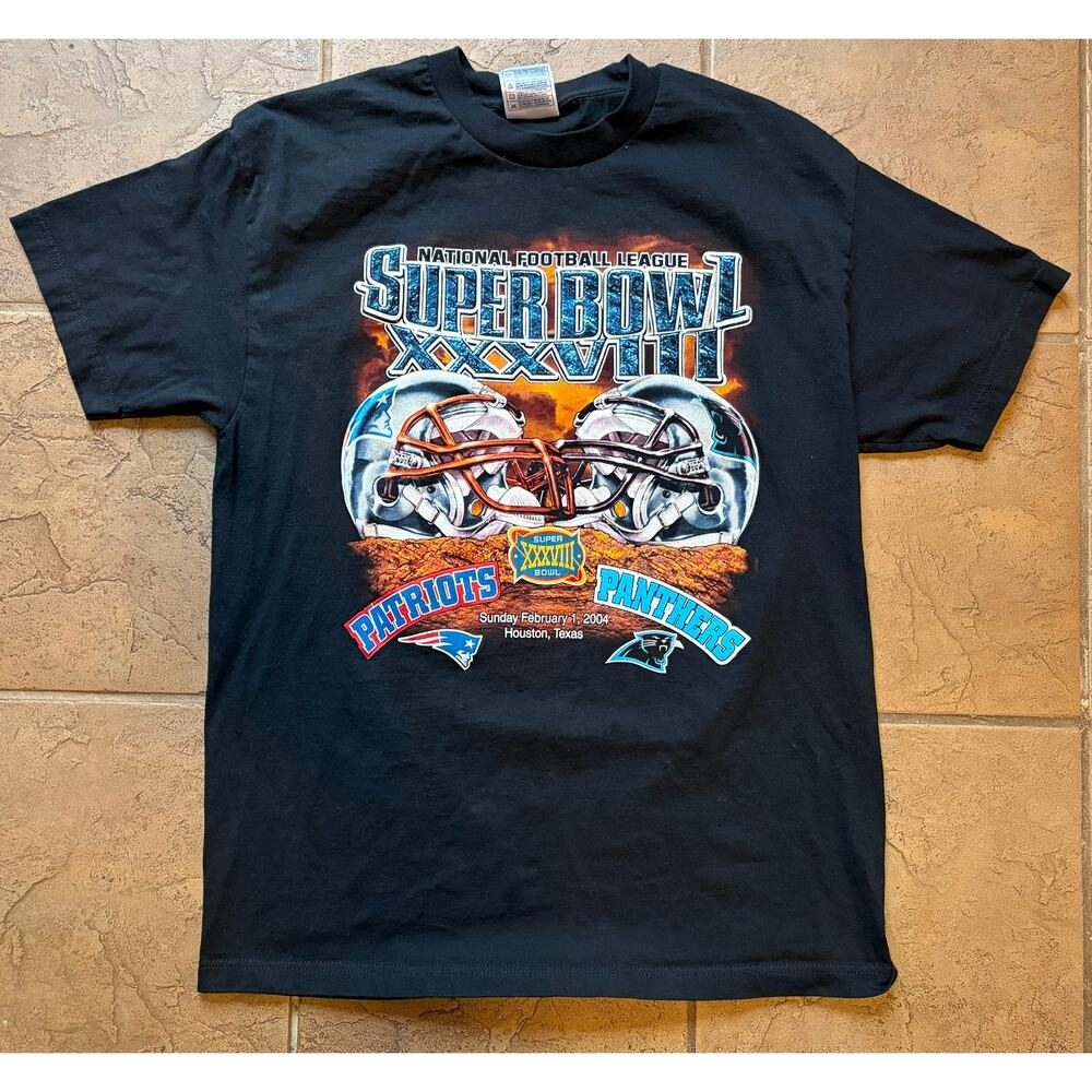 Vintage 2004 Super Bowl XXXVIII Patriots vs Panthers T-Shirt Large NFL